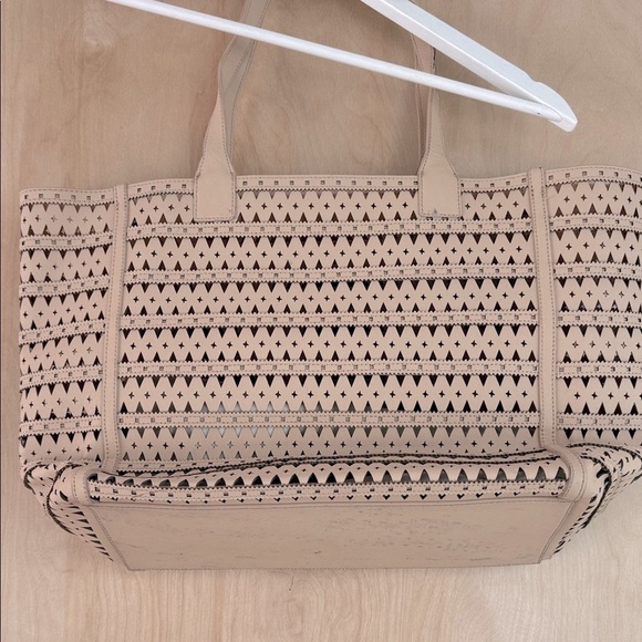 Via Spiga Tan Cutout Satchel - Picture 10 of 13